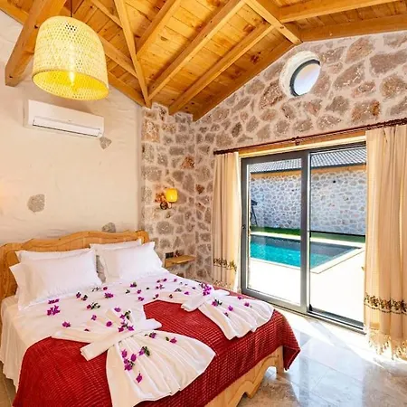 Canoezue 1 Villa *